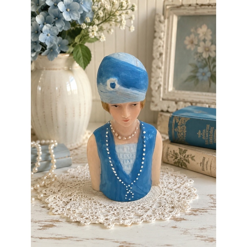 Vintage 1983 Avon Ladies Of Fashion Thimble 1927 Blue Dress Blue Turban